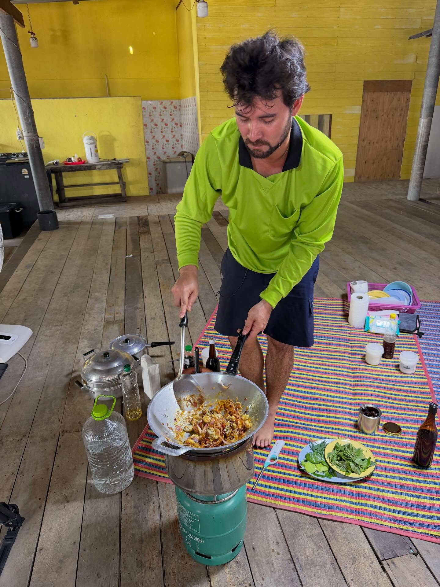 ณิชา ณัฏฐณิชา