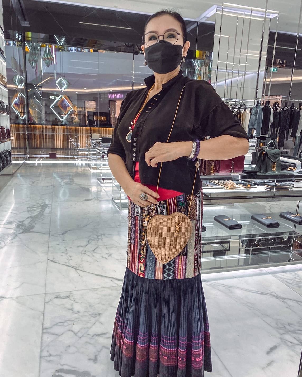 บานเย็น รากแก่น