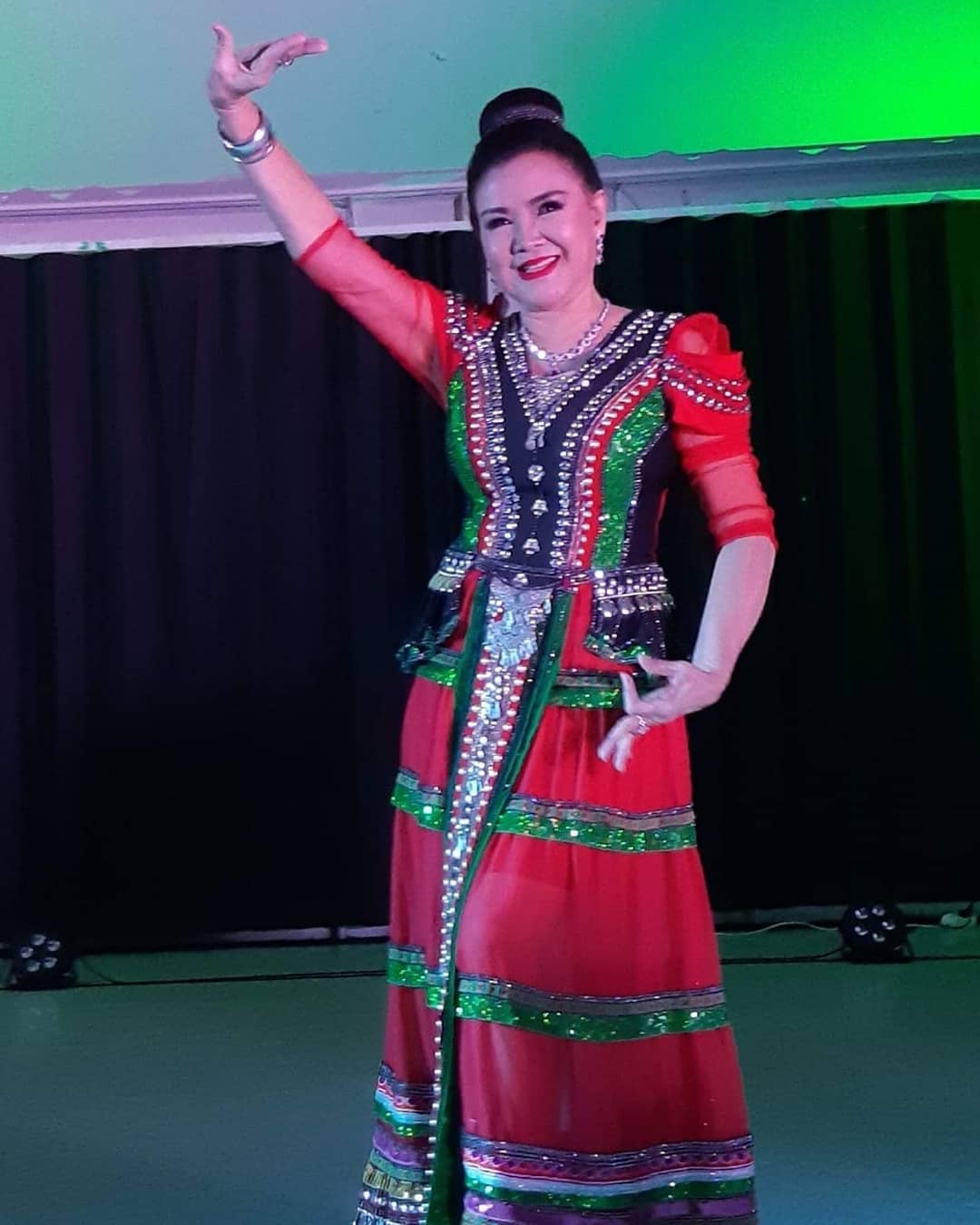 บานเย็น รากแก่น