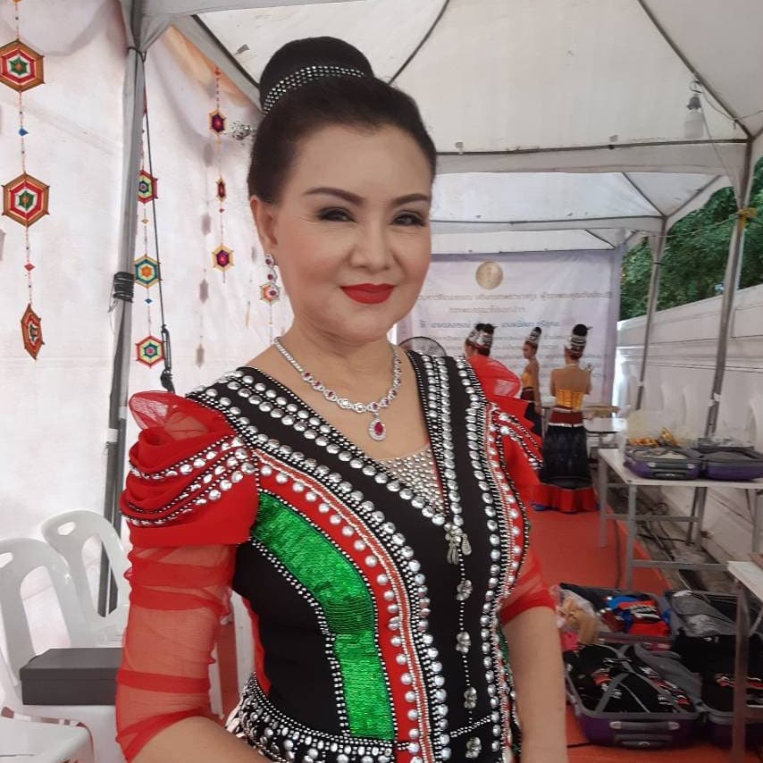 บานเย็น รากแก่น