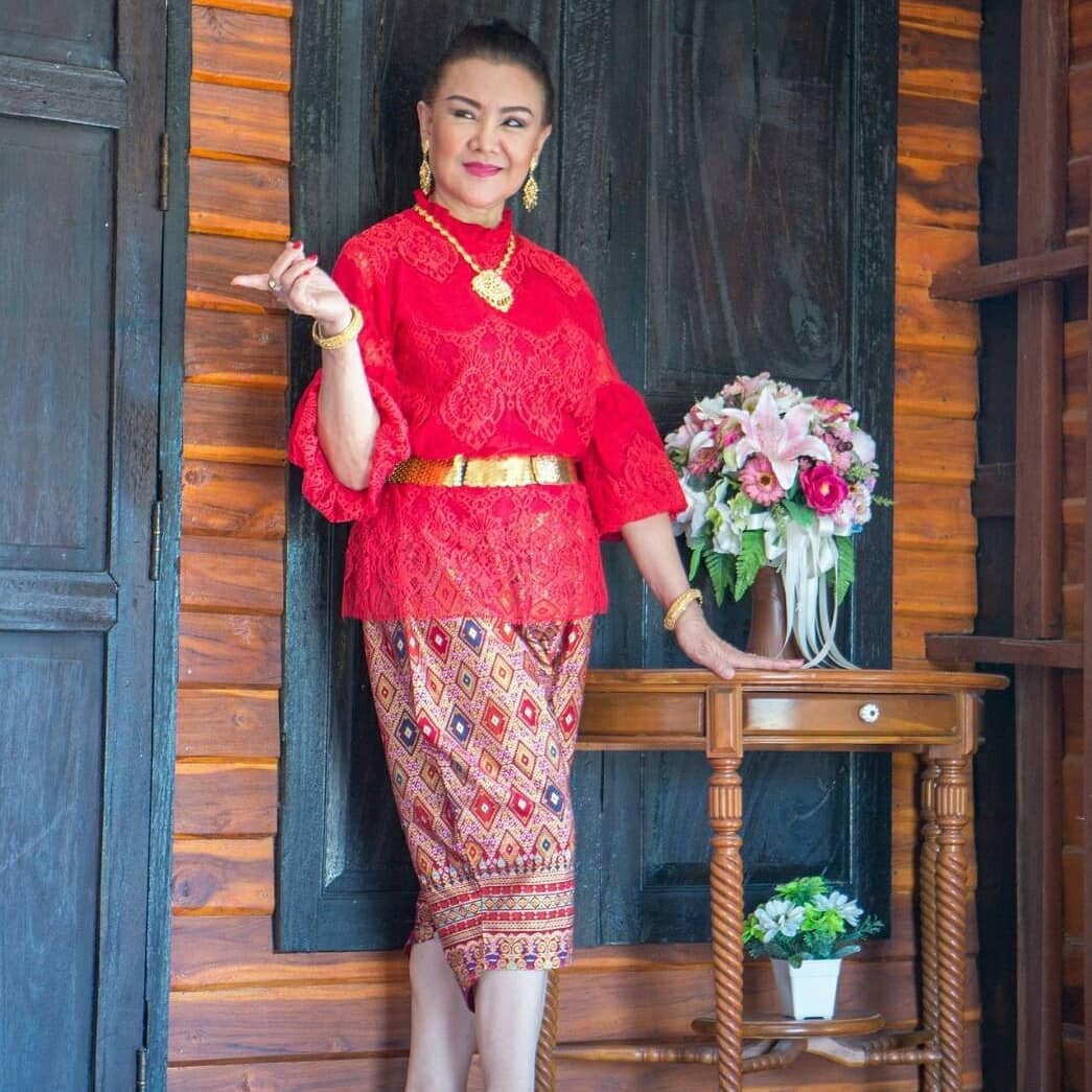 บานเย็น รากแก่น