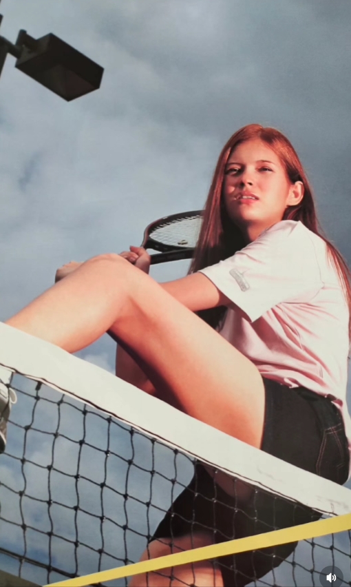 แอนนี่ บรู๊ค