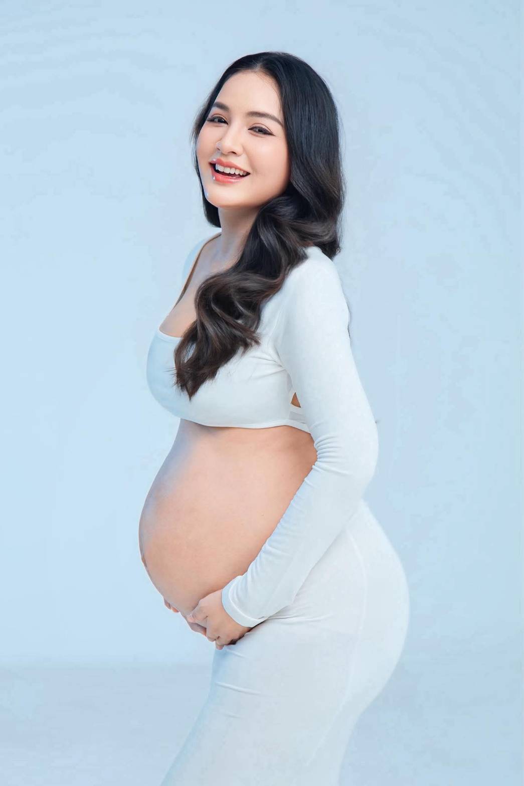 เจมส์ ครูก้อย