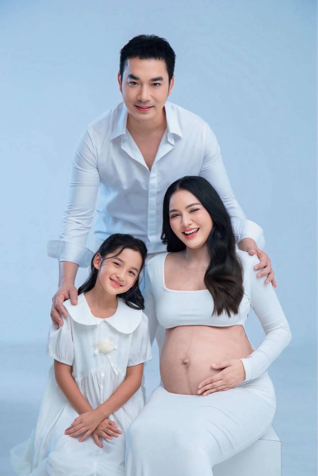 เจมส์ ครูก้อย