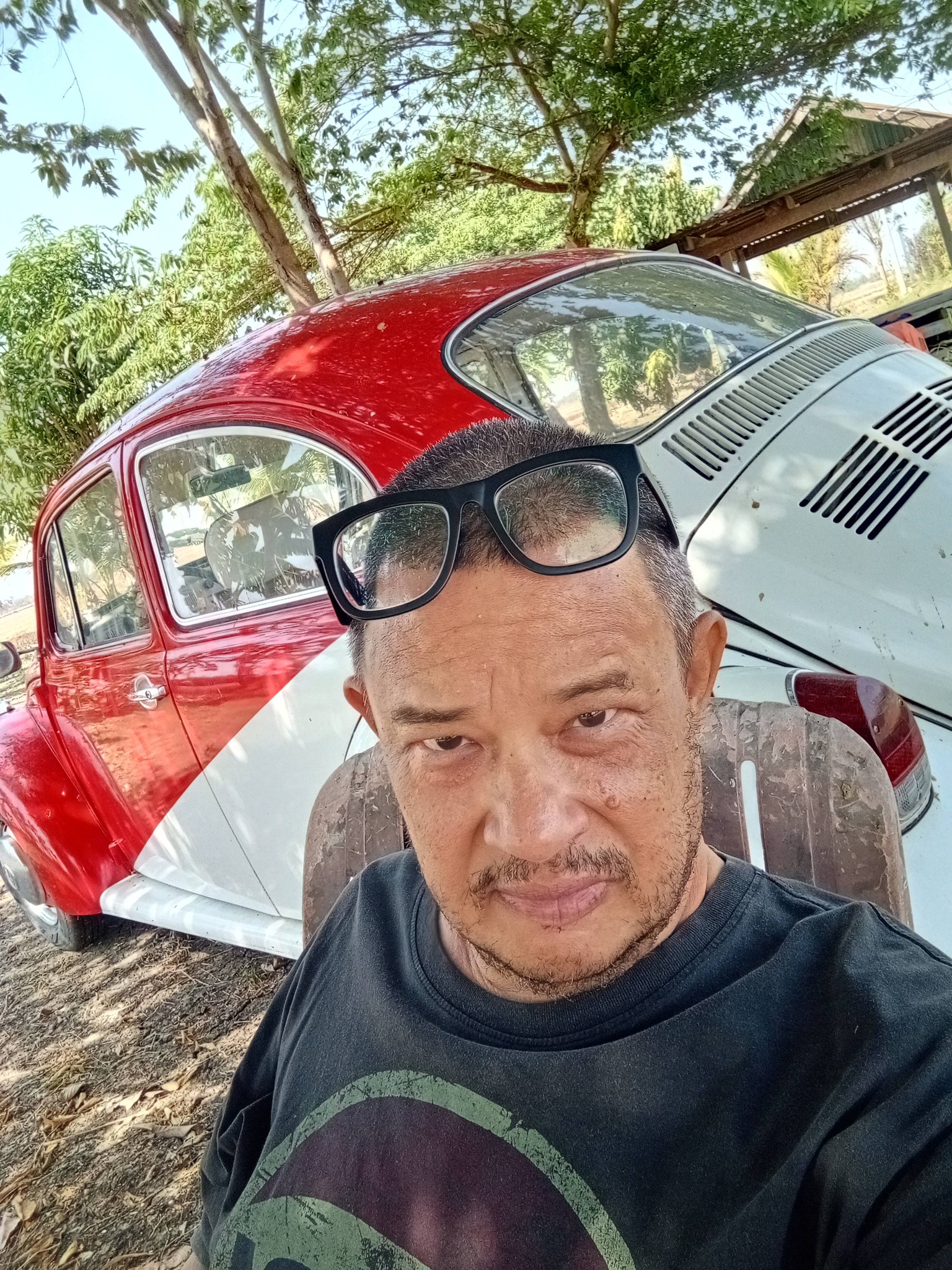 แดนนี่ ศรีภิญโญ