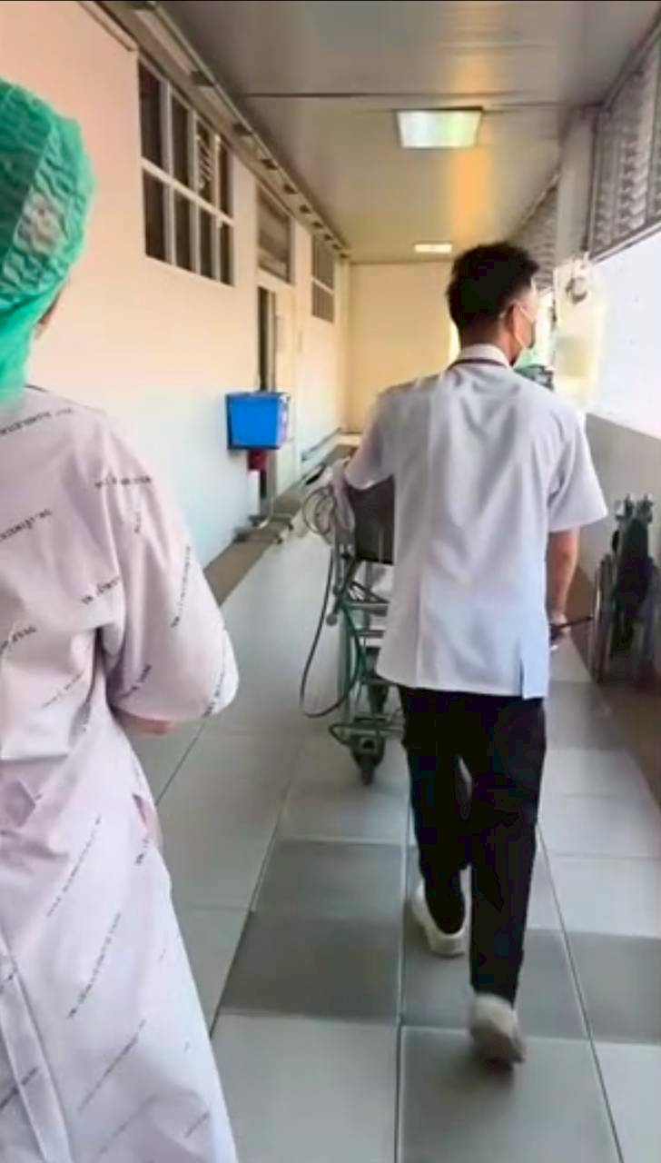 แดนนี่ ศรีภิญโญ