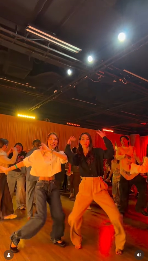 เบสท์ คำสิงห์