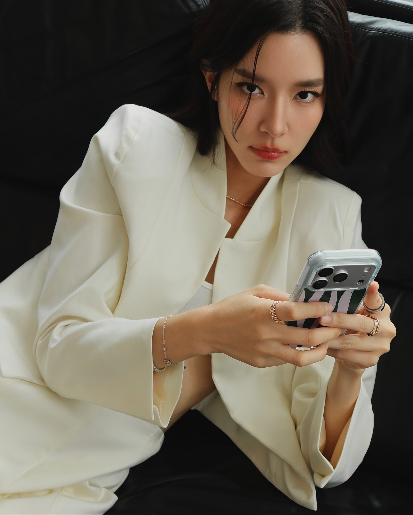 โม มนชนก