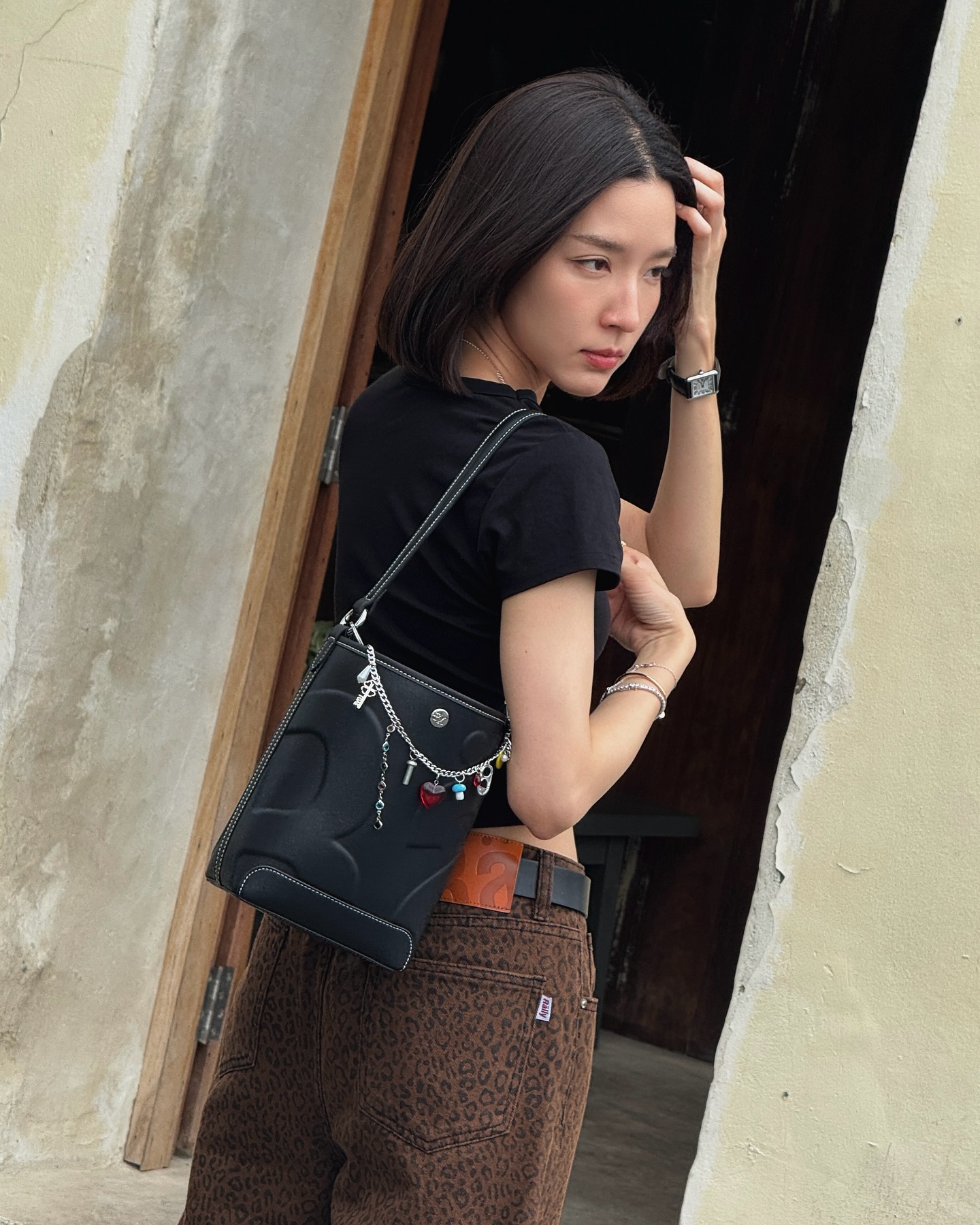 โม มนชนก