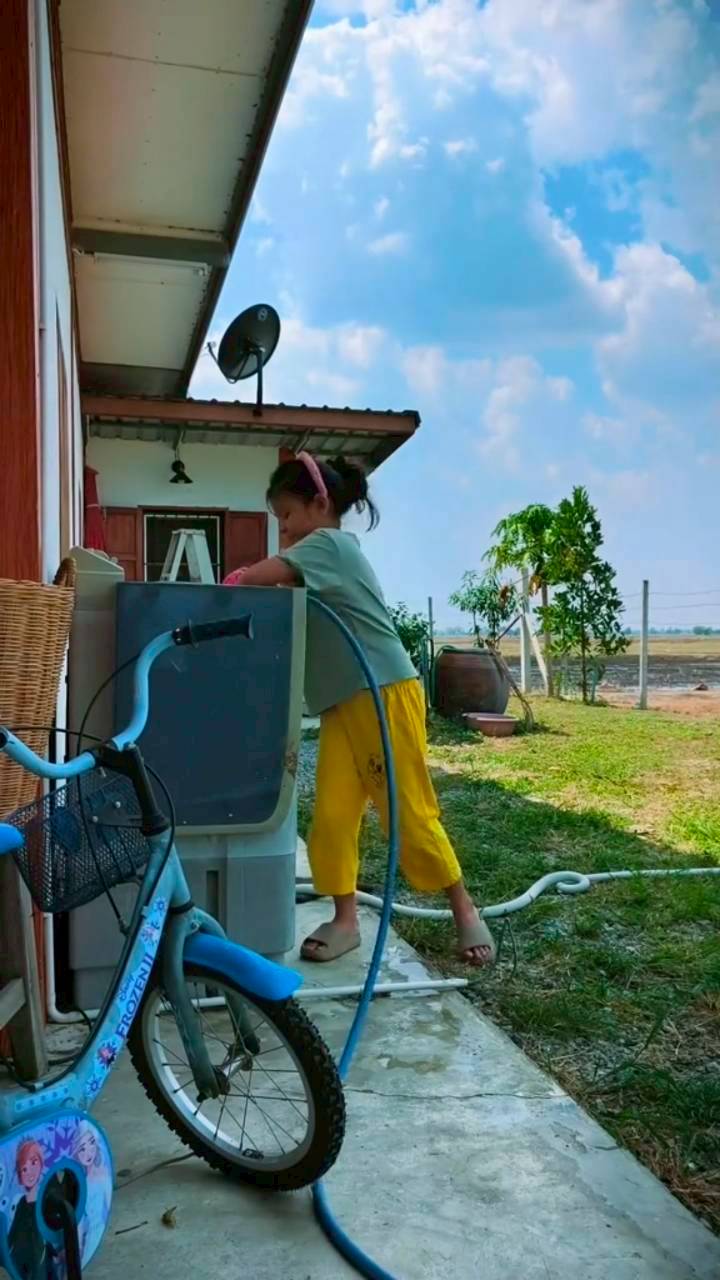 น้องเอวา