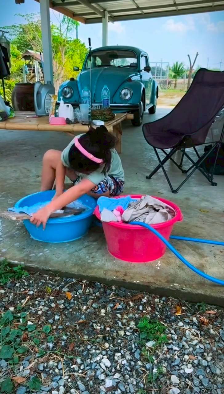 น้องเอวา