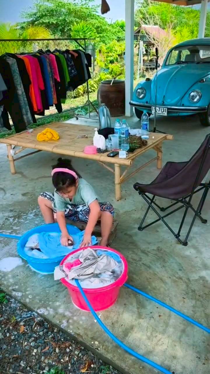 น้องเอวา