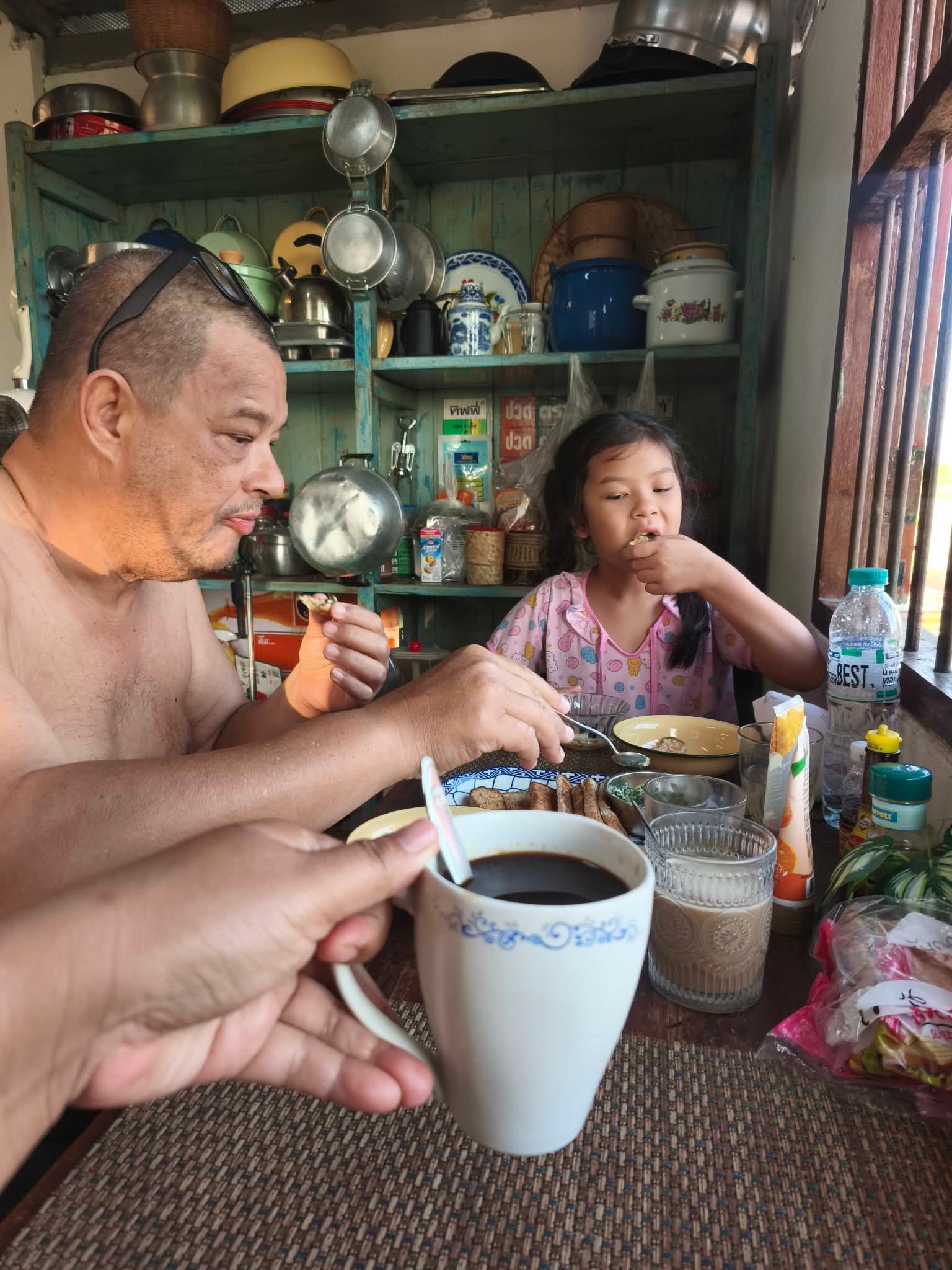 แดนนี่ ศรีภิญโญ