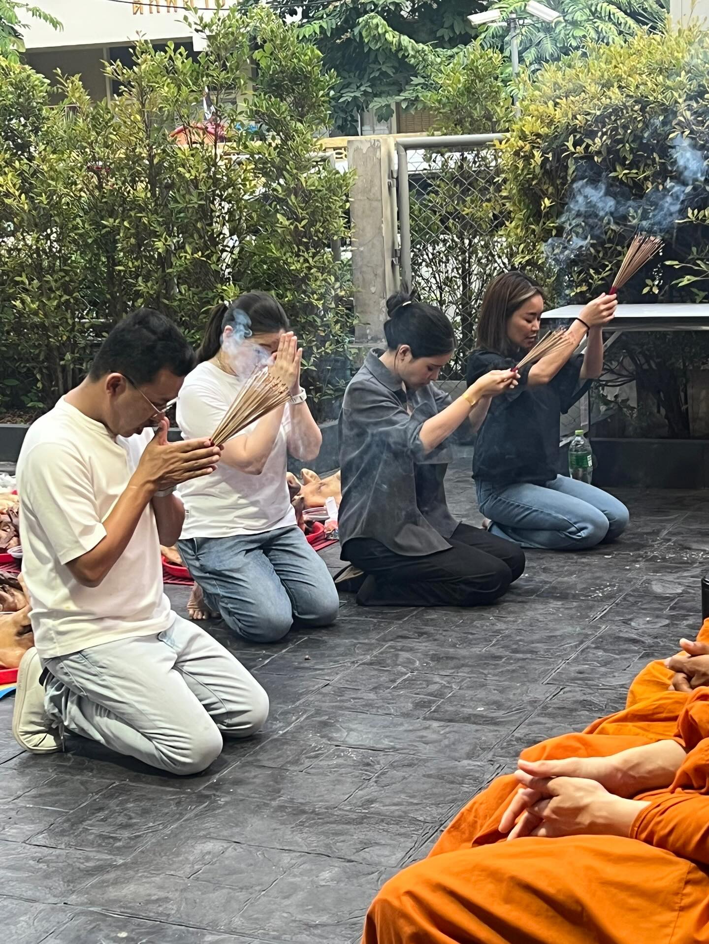 จูน กษมา - เปิ้ล นาคร