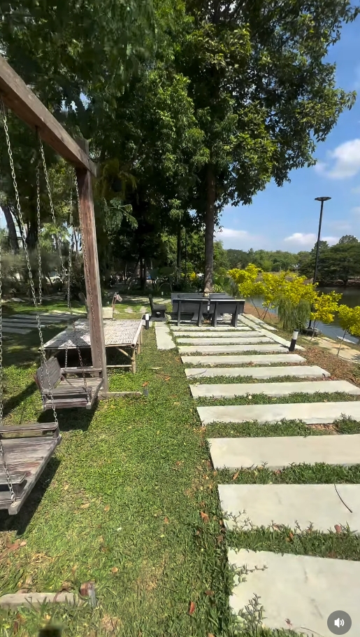 ฮาย อาภาพร