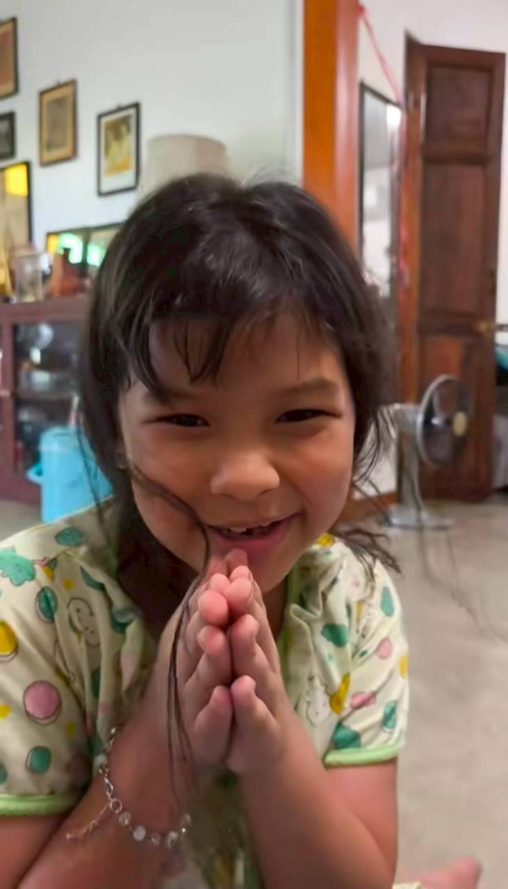 น้องเอวา
