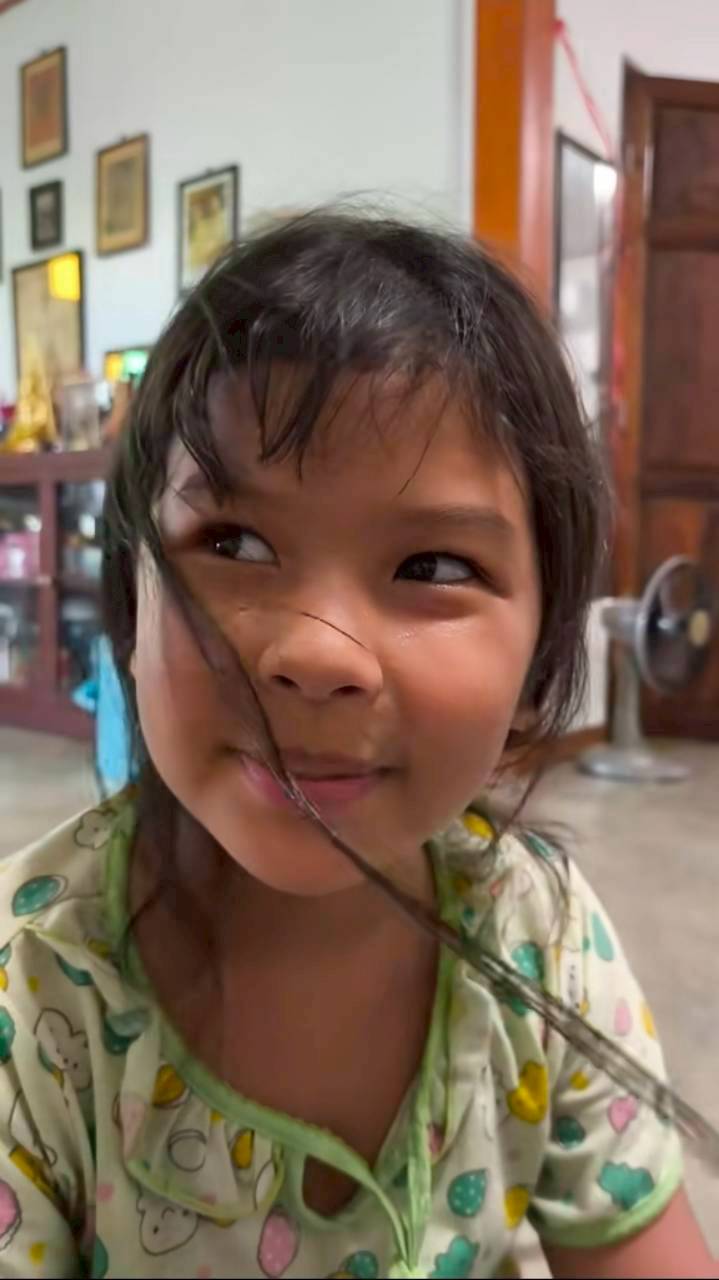 น้องเอวา