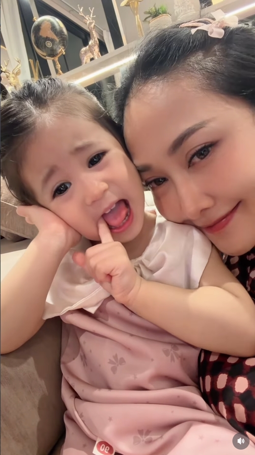 น้องพราวตะวัน