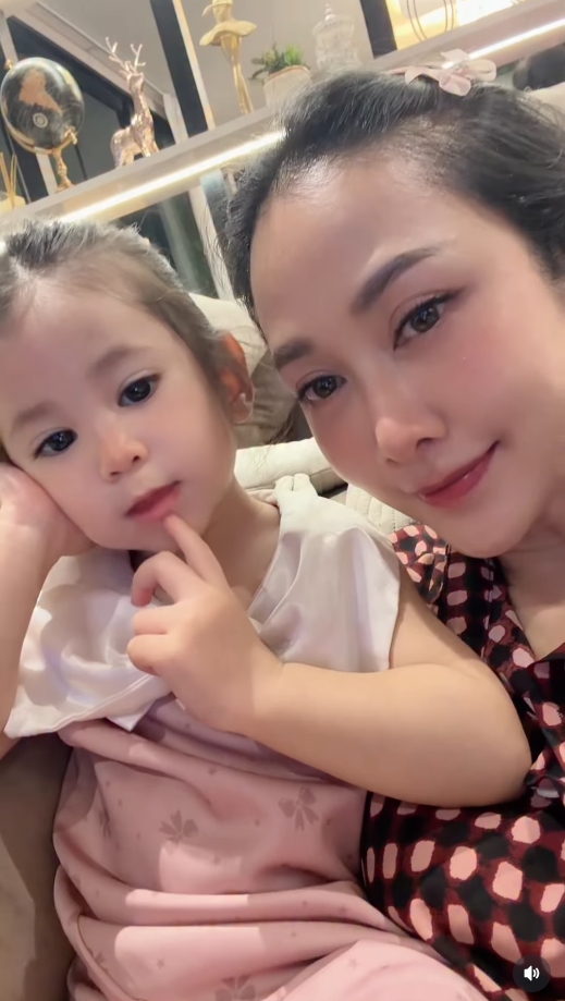 น้องพราวตะวัน