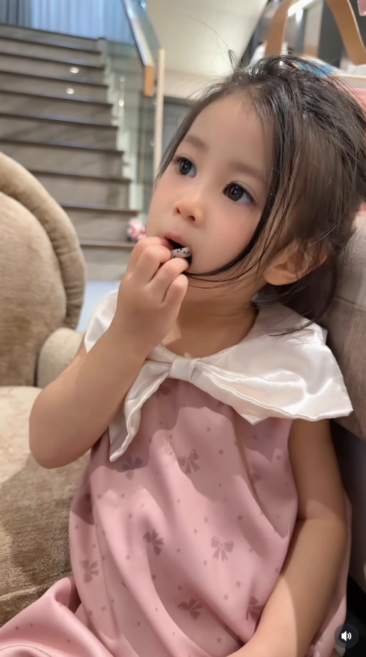 น้องพราวตะวัน
