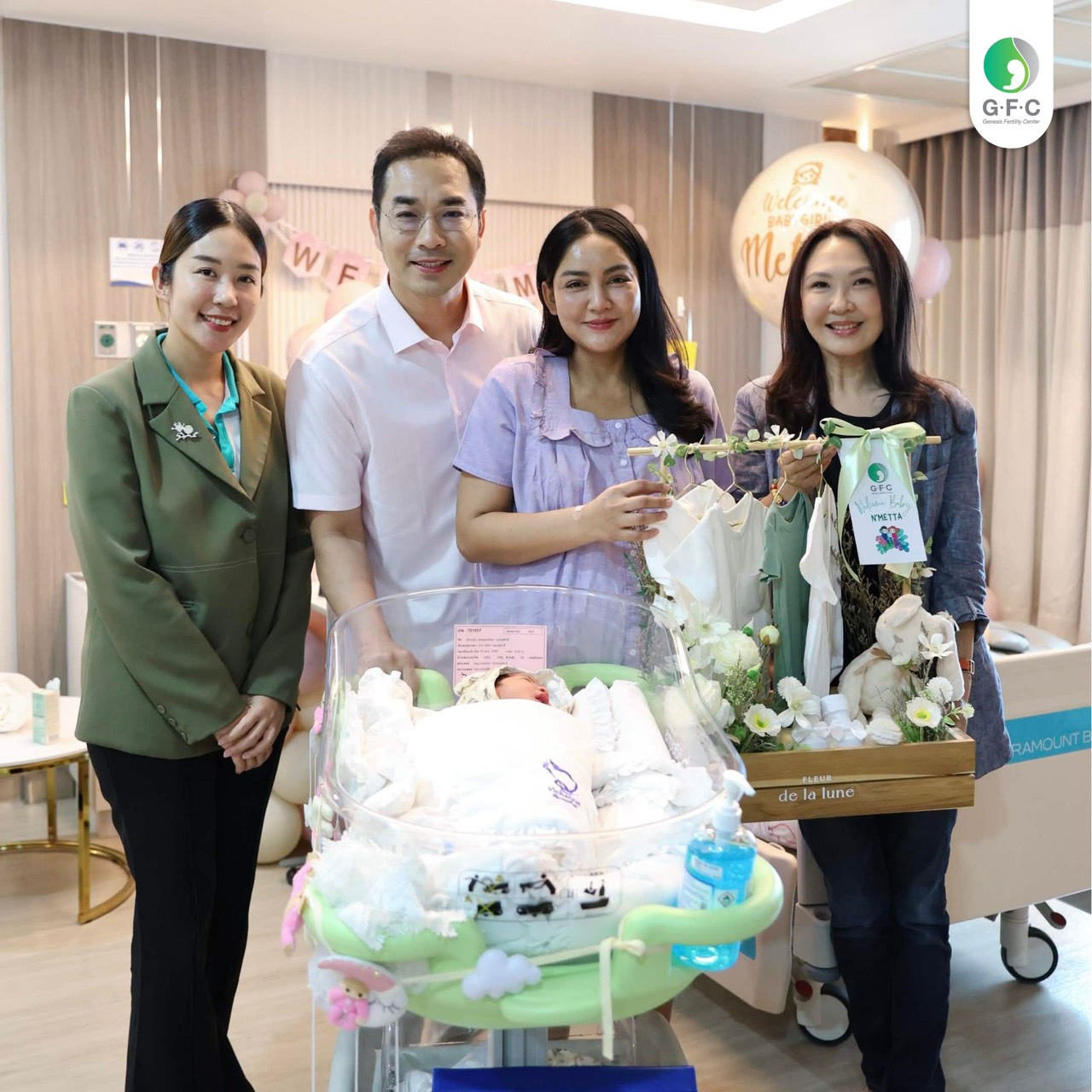 “เจมส์ เรืองศักดิ์” น้ำตาซึม! ได้อุ้มลูกสาวคนที่ 2 “น้องมีเมตตา”