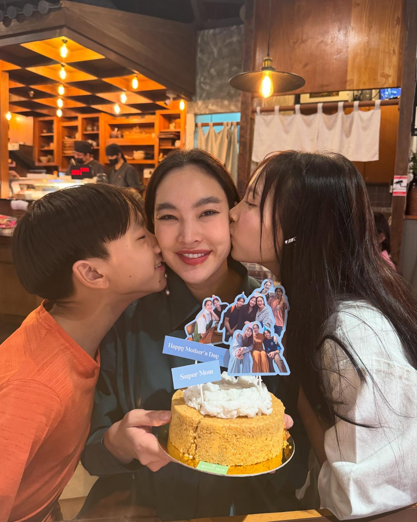 ตุ๊ก ชนกวนันท์