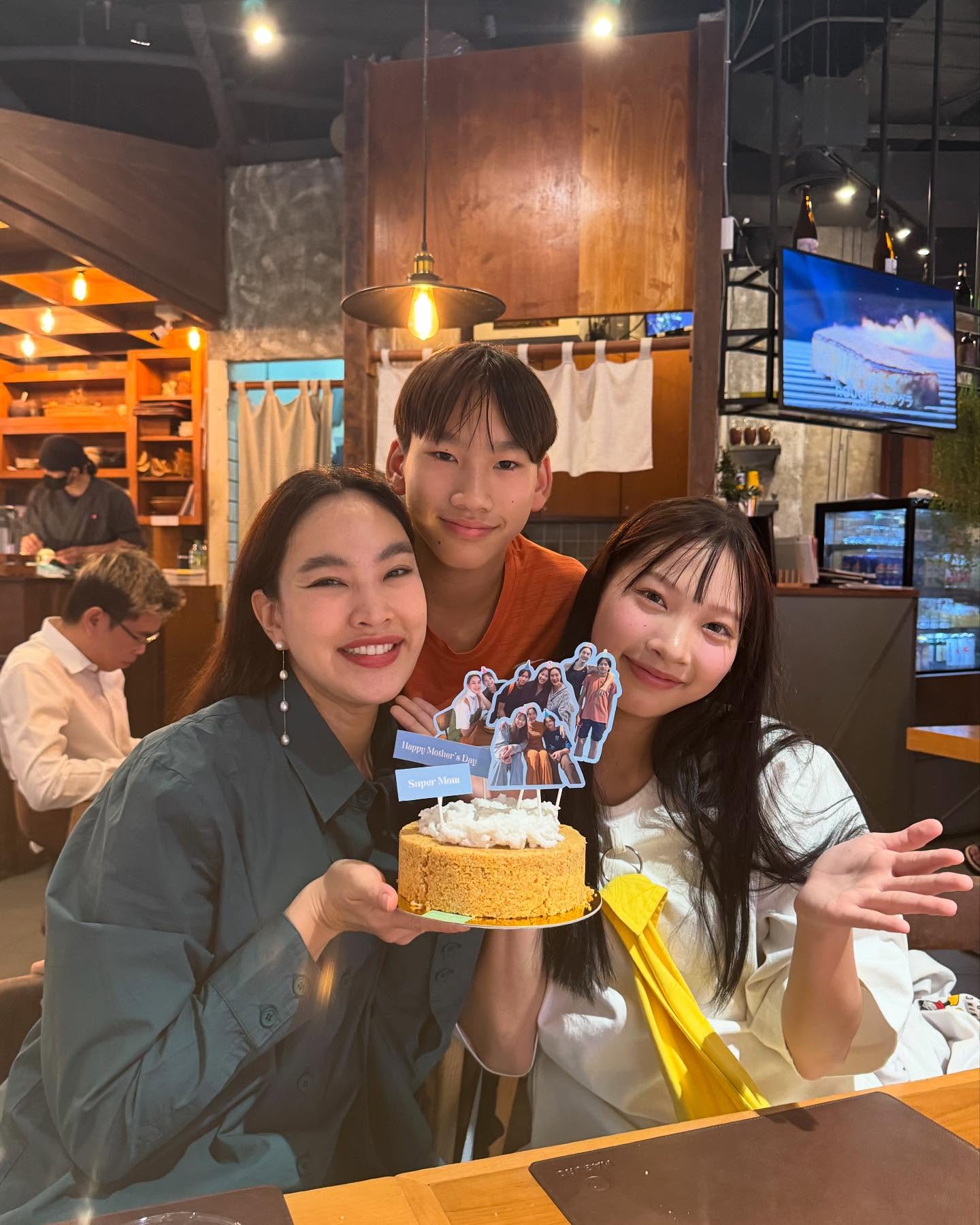 ตุ๊ก ชนกวนันท์