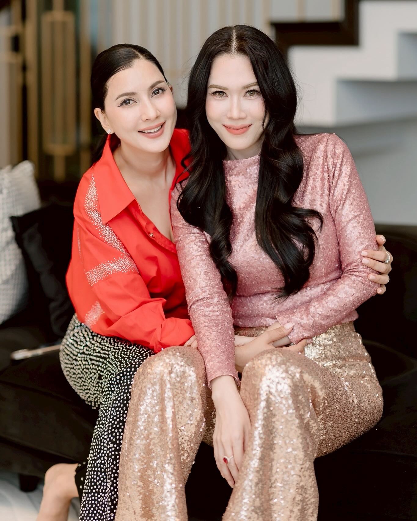 เมย์ เฟื่องอารมย์