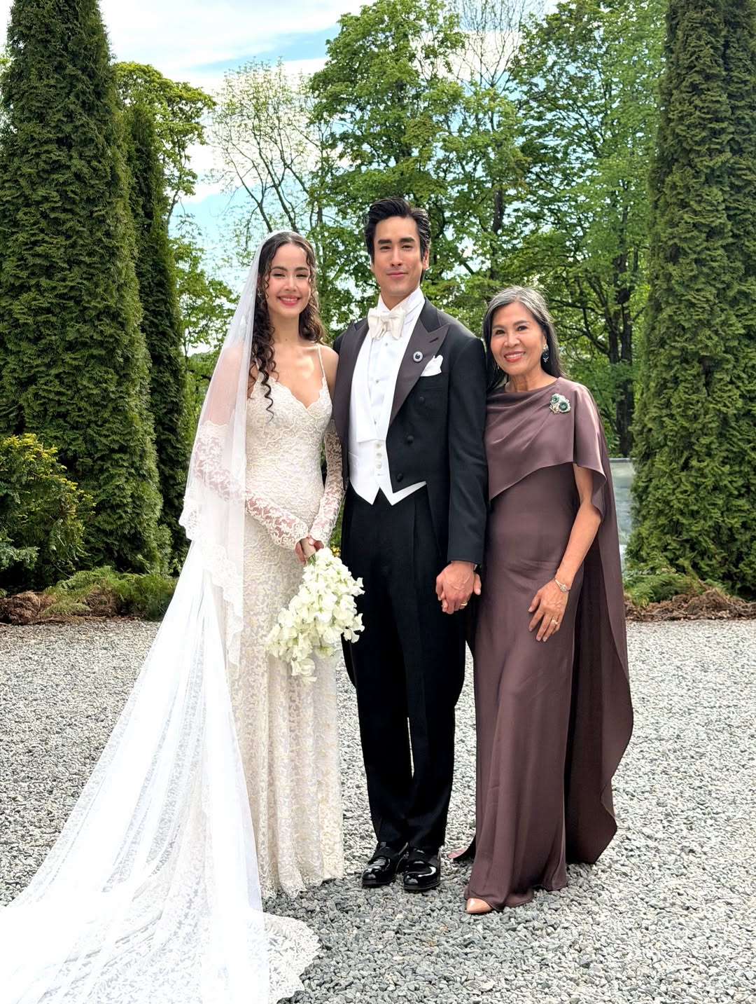 ณเดชน์ ญาญ่า