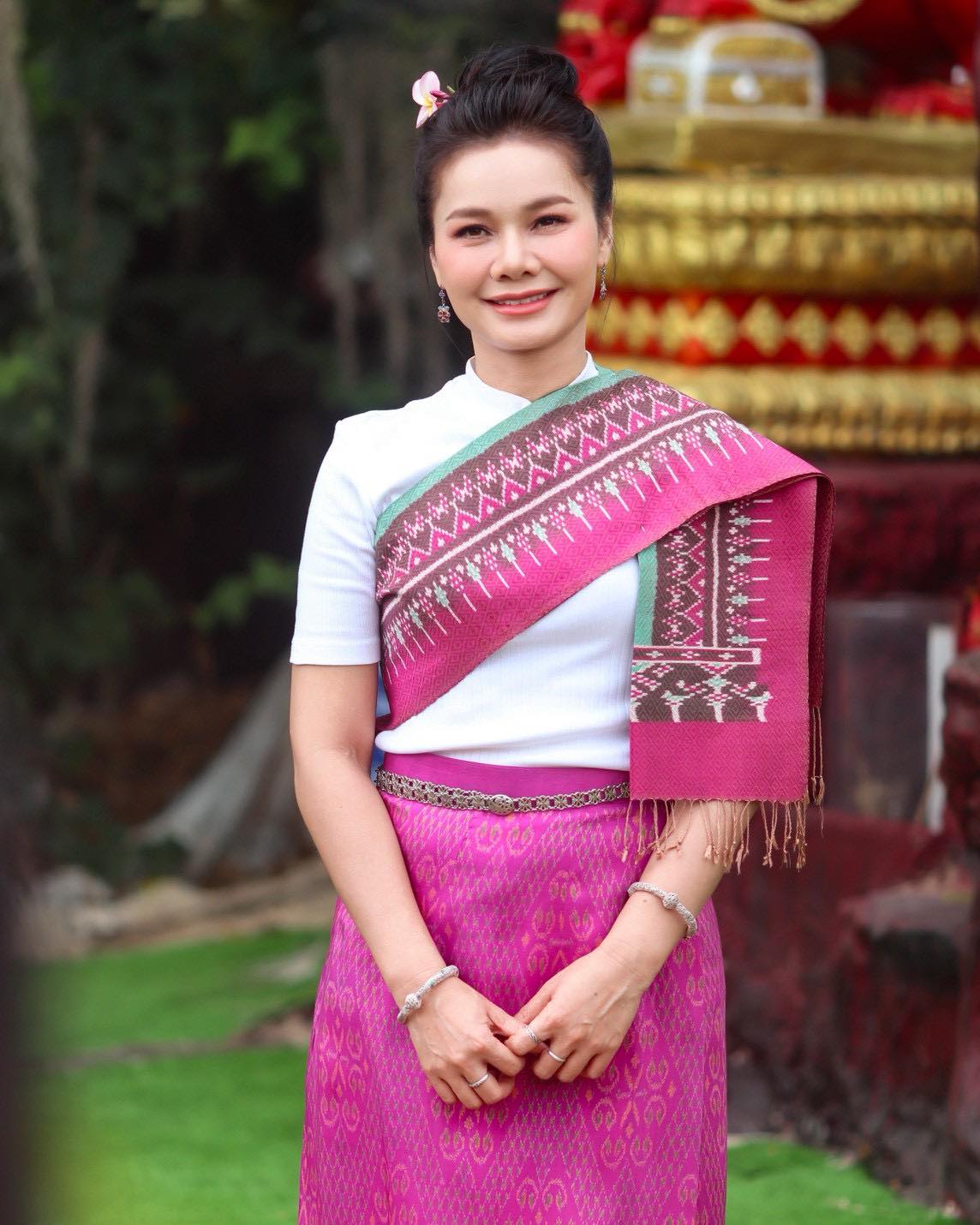 ต่าย อรทัย