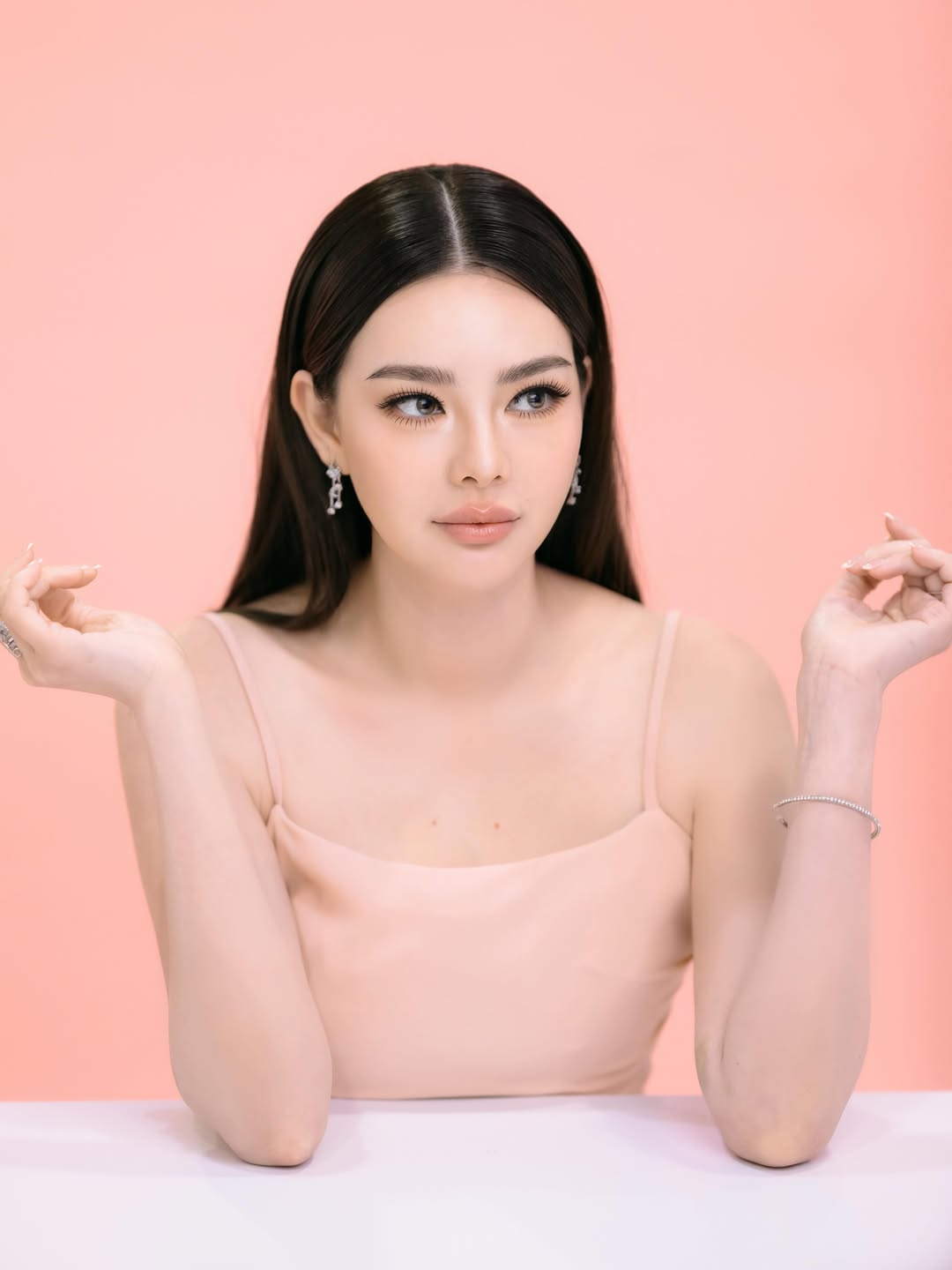 ดิว อริสรา