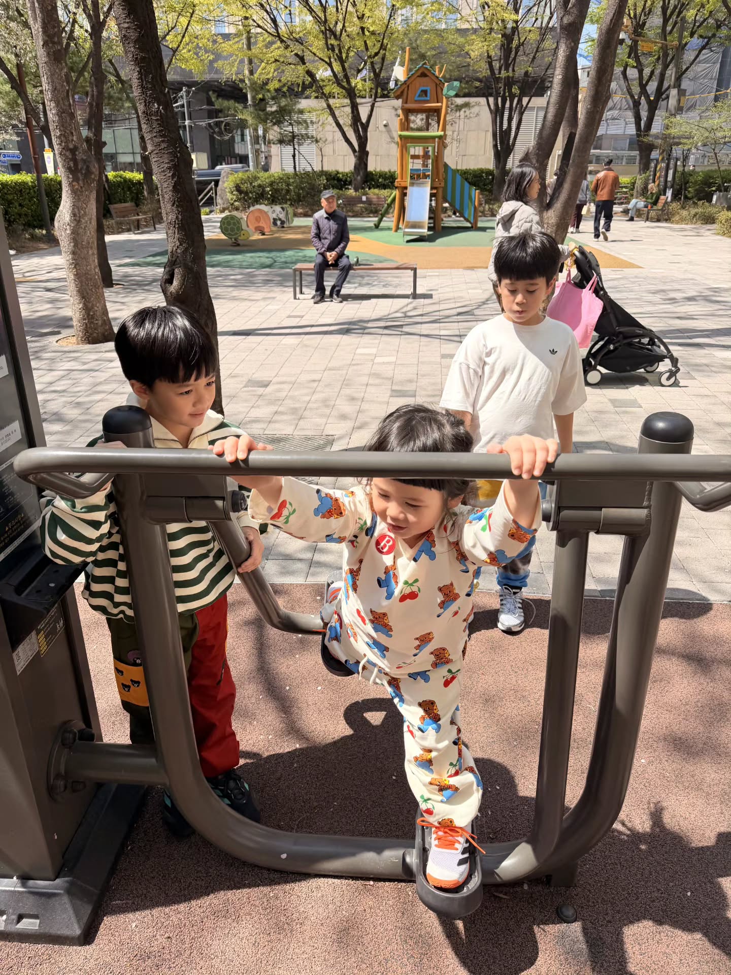 น้องพายุ - น้องเกล