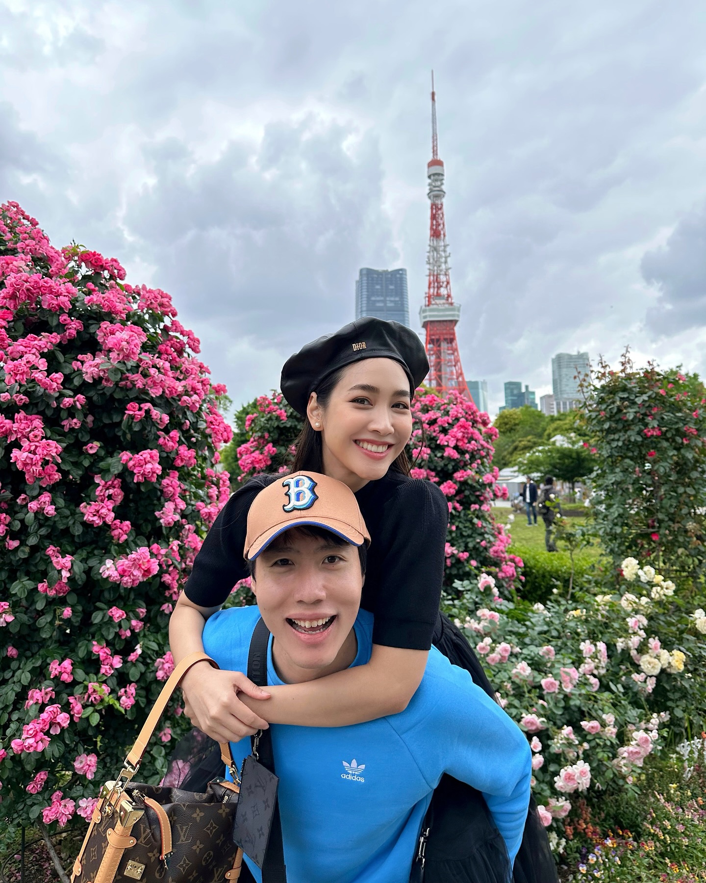 มิน พีชญา