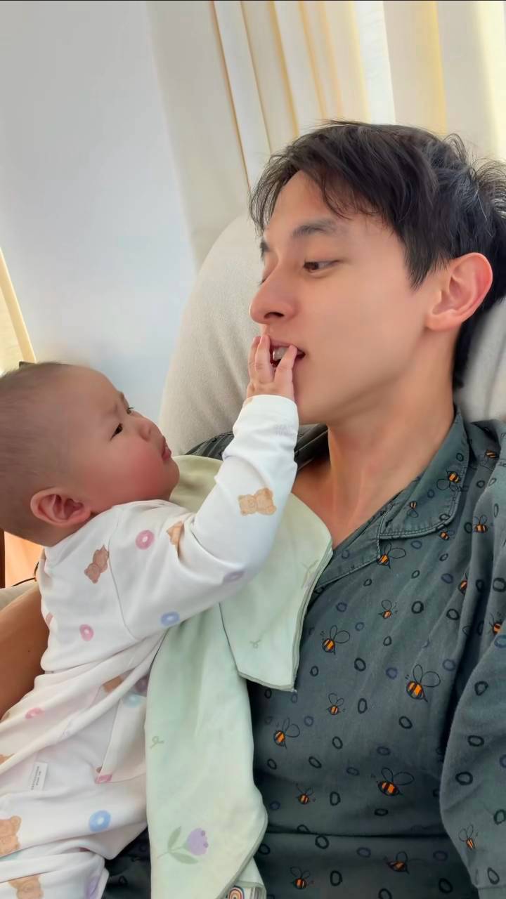 เจมส์ จิรายุ