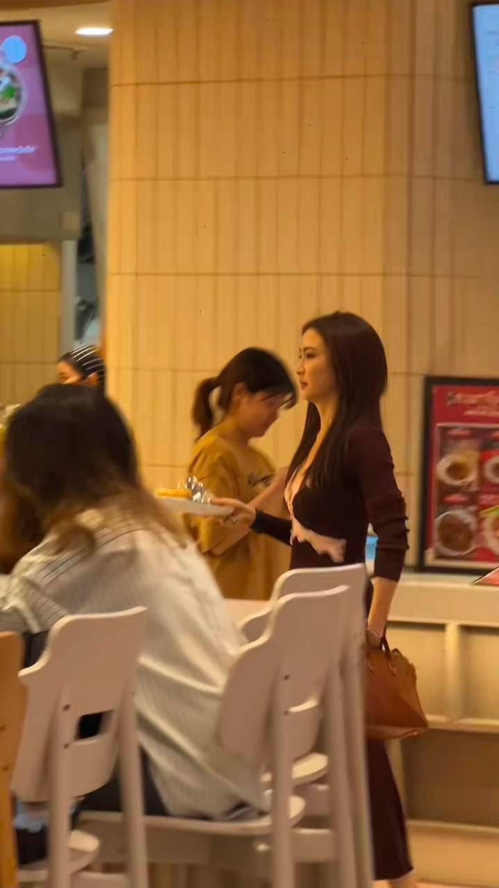 แต้ว ณฐพร