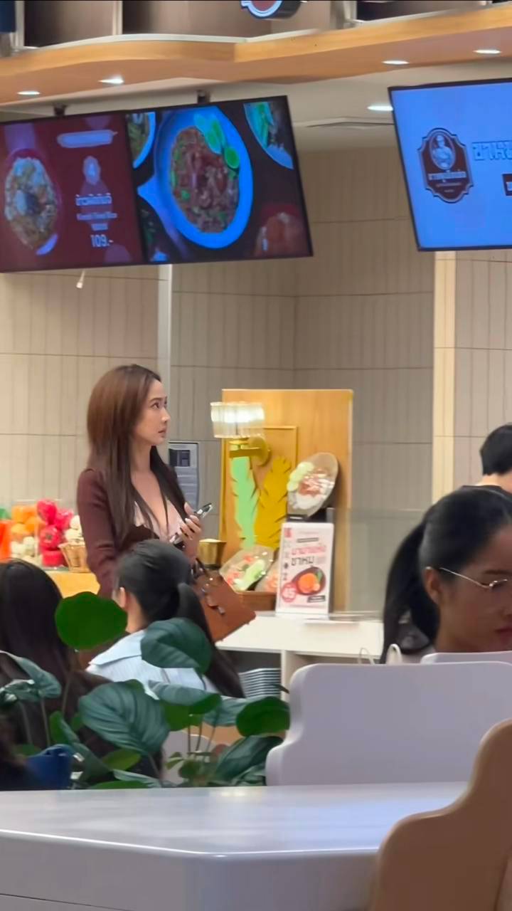 แต้ว ณฐพร