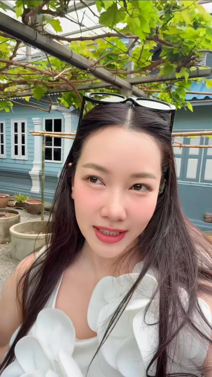 นุ่น วรนุช