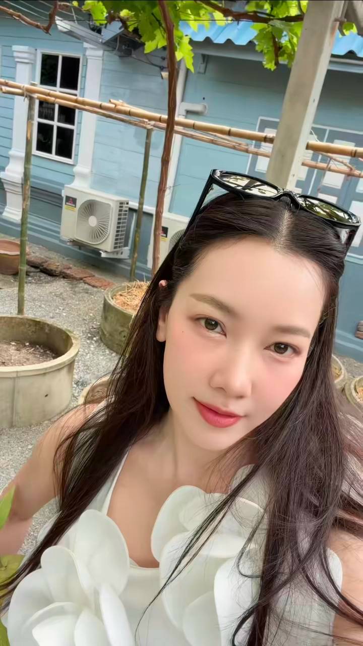 นุ่น วรนุช