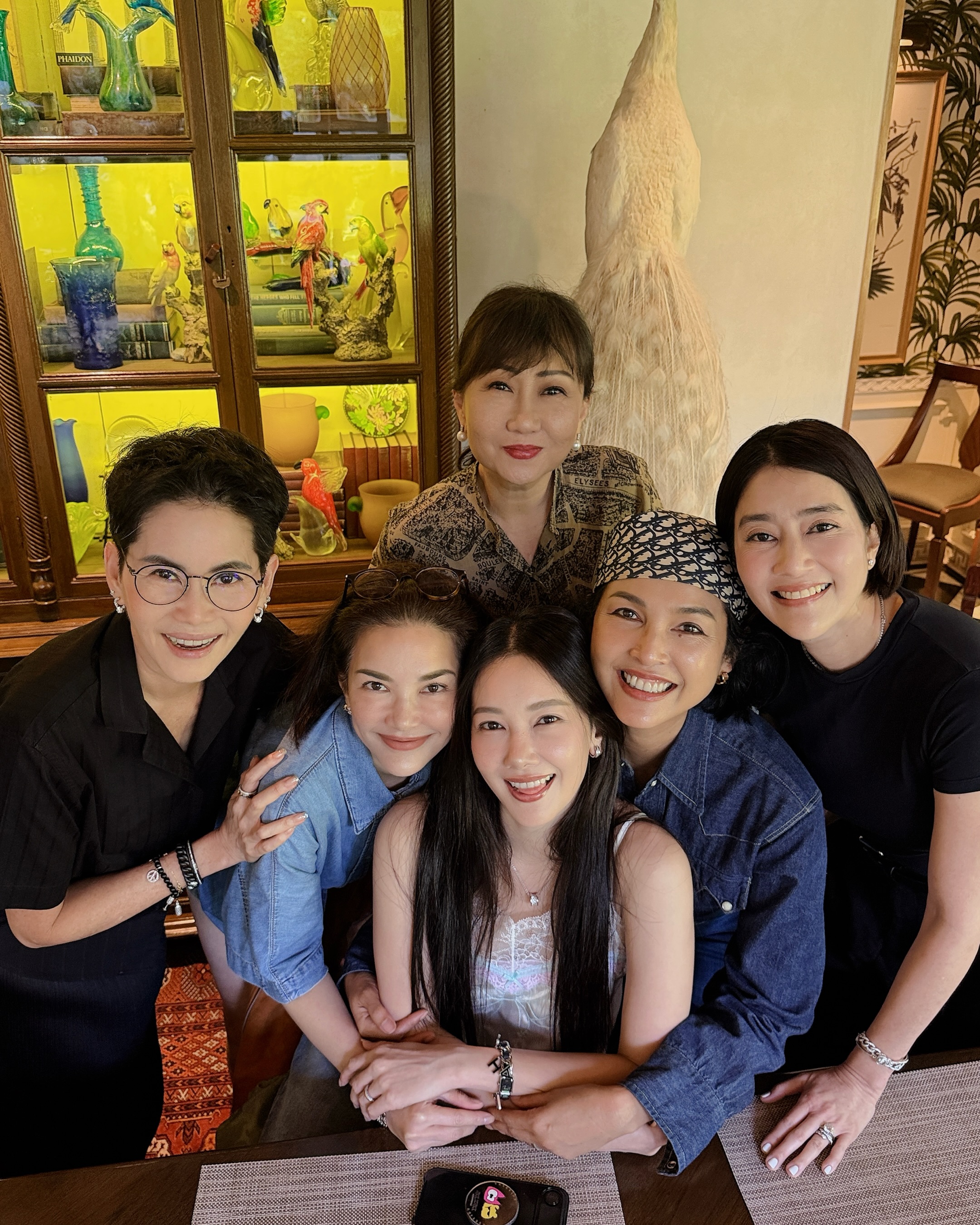 นุ่น วรนุช - หน่อย บุษกร