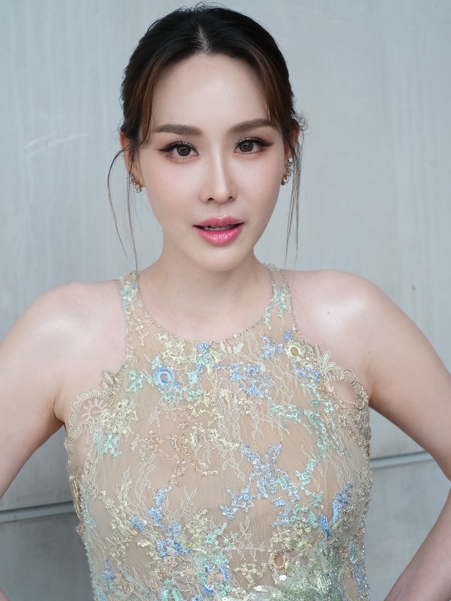 นุ้ย สุจิรา