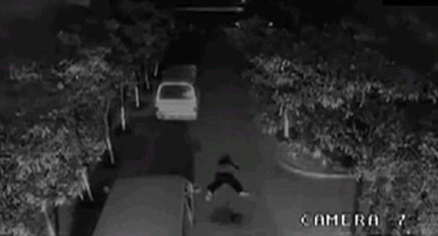 หนุ่มโดนฟ้าผ่า2ครั้ง