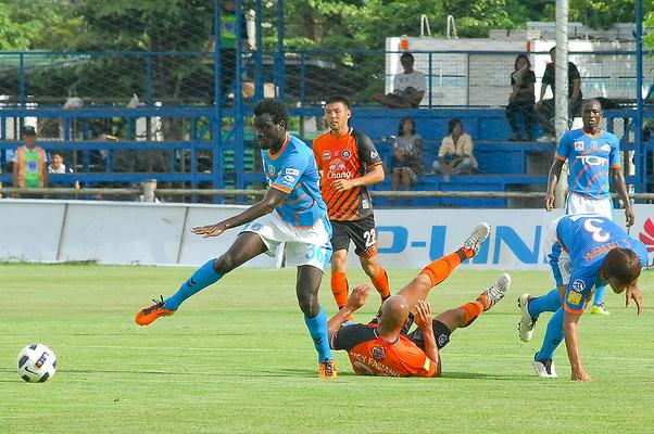 ทีโอที เอสซี 0-1 ชลบุรี เอฟซี