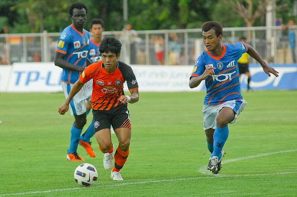 ทีโอที เอสซี 0-1 ชลบุรี เอฟซี