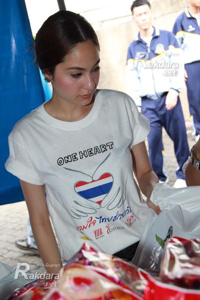 ขวัญ อุษามณี