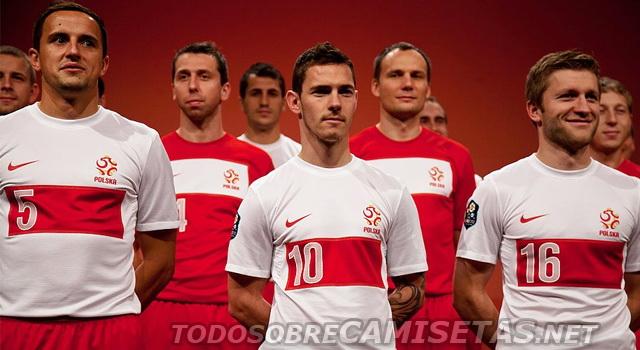 โปแลนด์