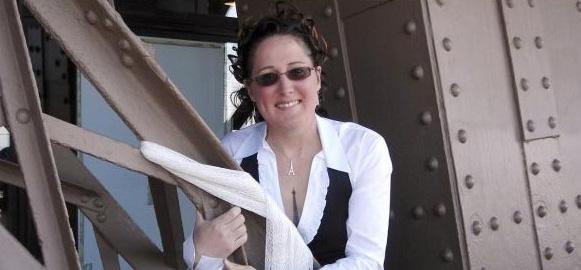 แต่งงานกับหอไอเฟล