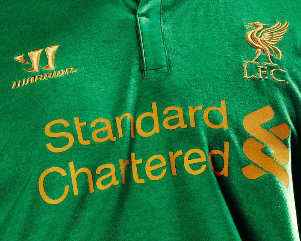 เสื้อลิเวอร์พูล2012