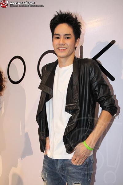 เก้า จิรายุ