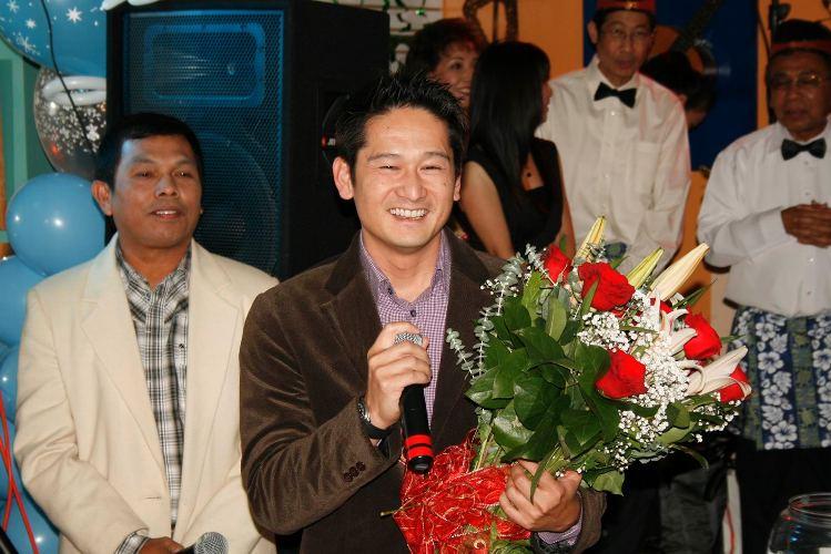 รัฐ จำเดิมเผด็จศึก