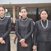 พระราชทานเพลิงศพพ่อขวัญ อุษามณี